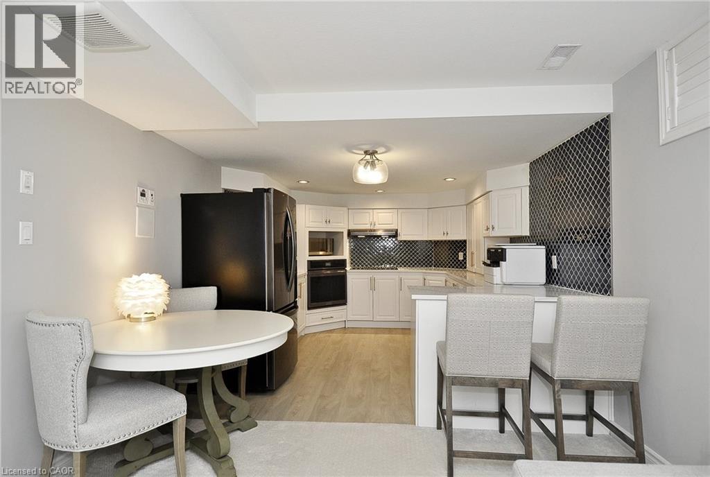 27 Woodmans Court, Kitchener, Ontario  N2P 2B2 - Photo 27 - 40808384