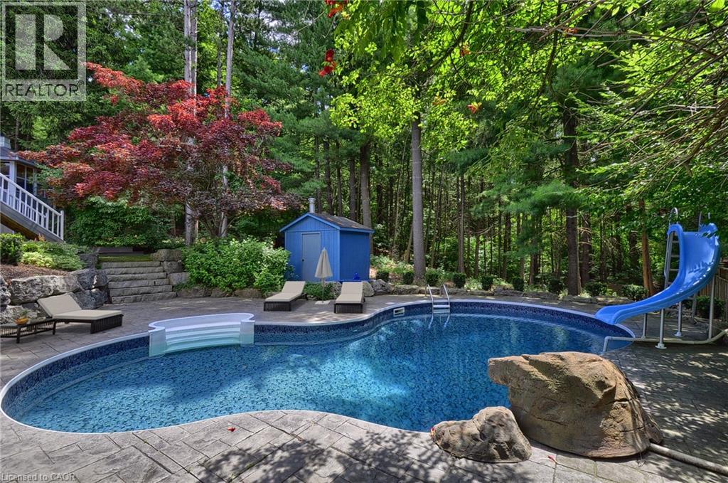 27 Woodmans Court, Kitchener, Ontario  N2P 2B2 - Photo 39 - 40808384