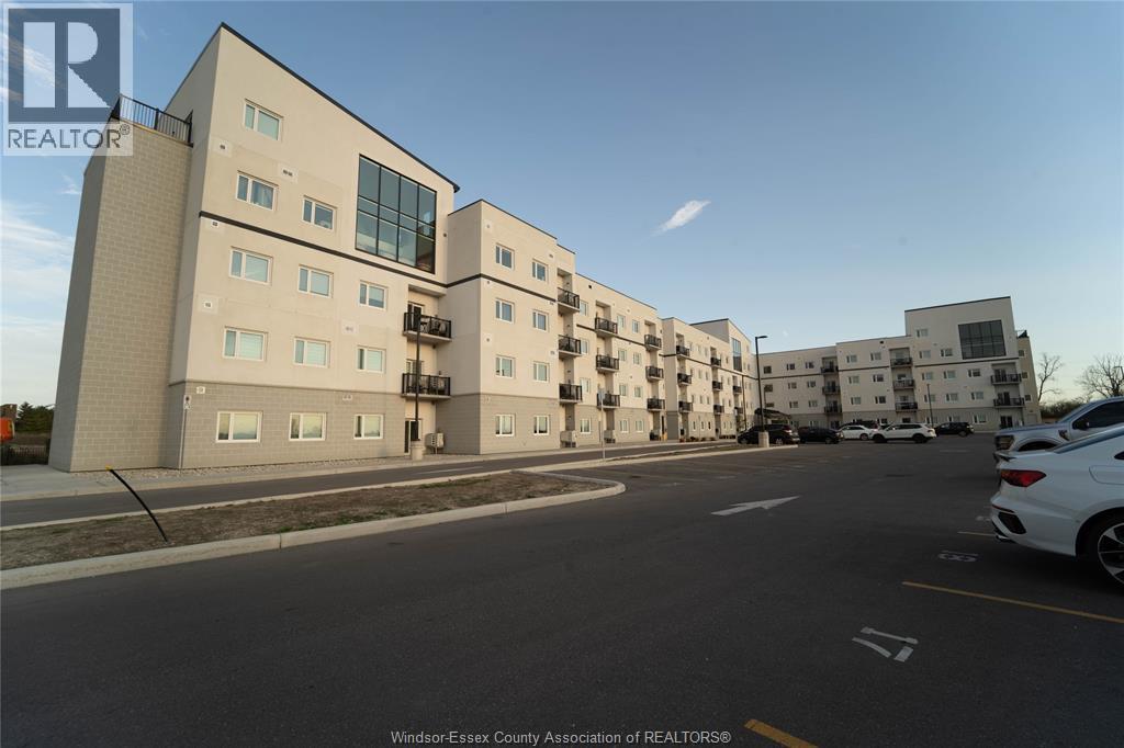 1900 6th Concession Unit# 402, LaSalle, Ontario