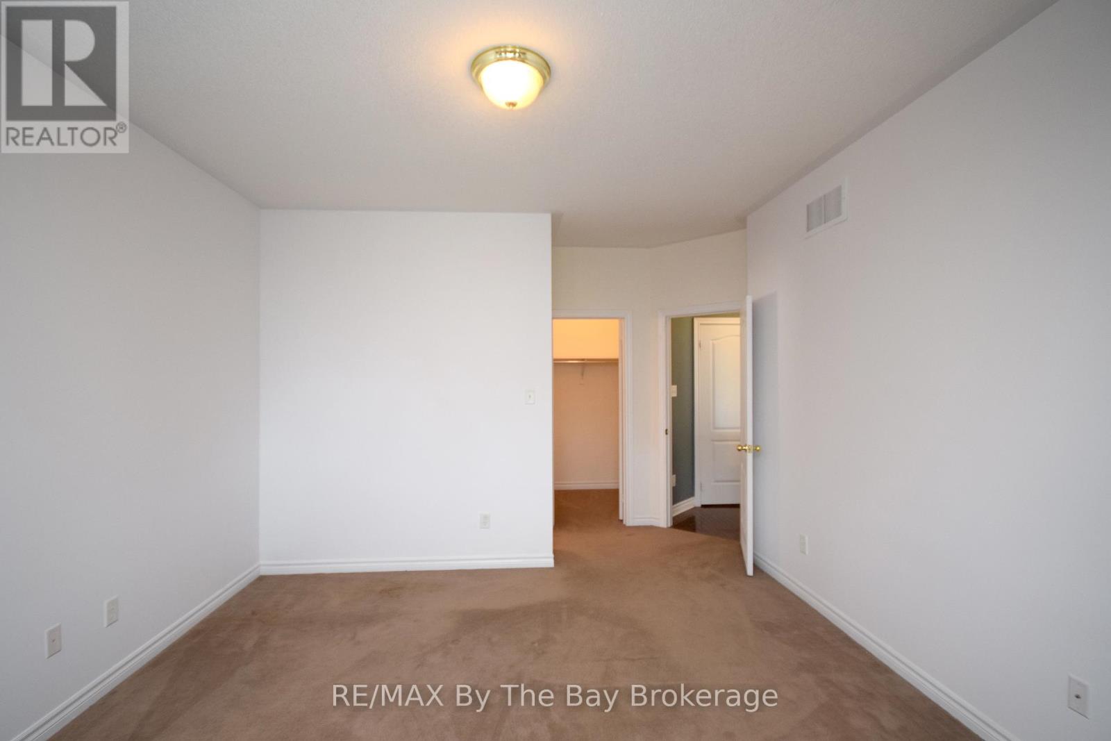 33 Tanager Crescent, Wasaga Beach, Ontario  L9Z 0B2 - Photo 13 - S12830810