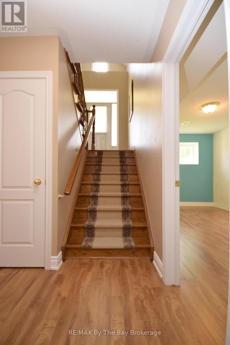 33 Tanager Crescent, Wasaga Beach, Ontario  L9Z 0B2 - Photo 20 - S12830810