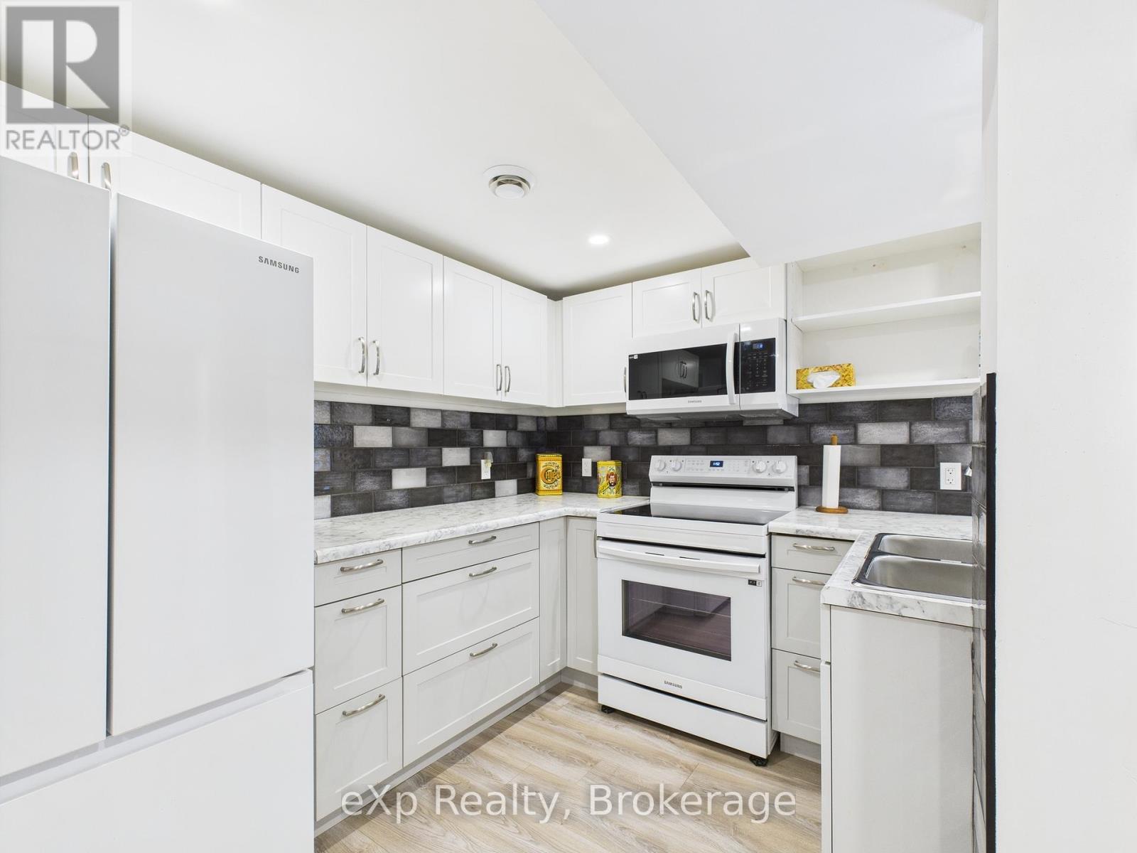 105 Menomini Road, Huron-Kinloss, Ontario  N2Z 2X3 - Photo 25 - X12830830