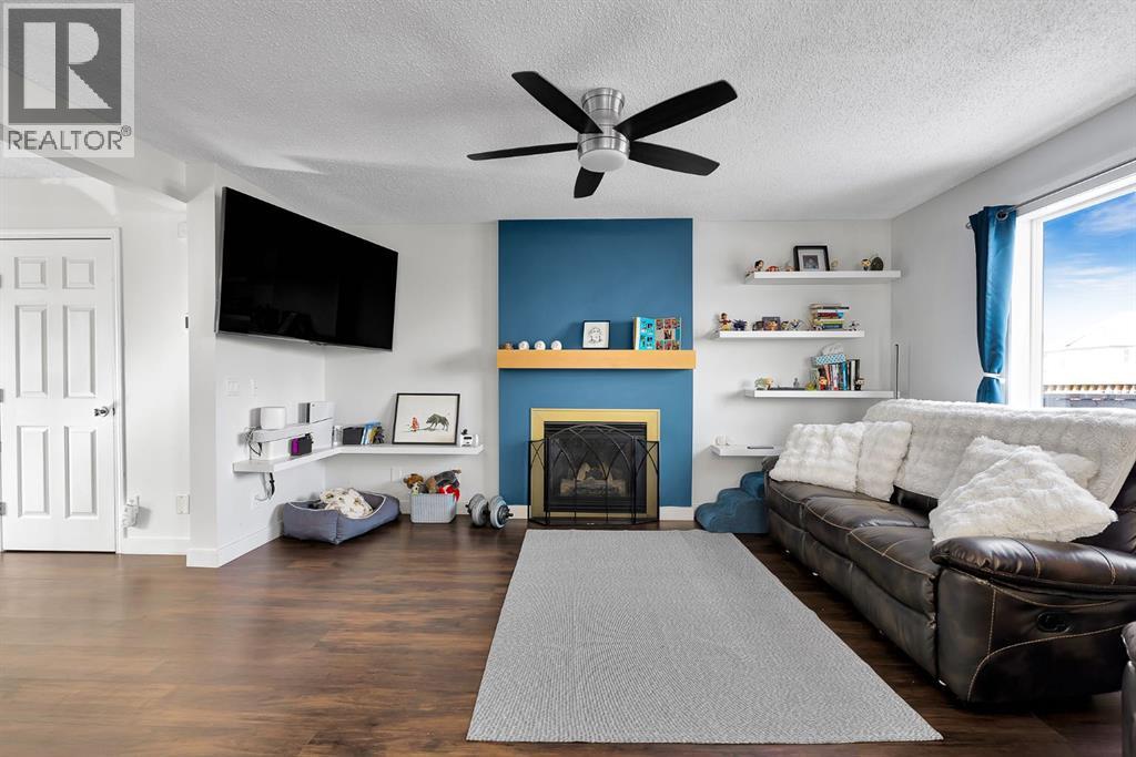 449 Morningside Way Sw, Airdrie, Alberta  T4B 3M5 - Photo 8 - A2289608