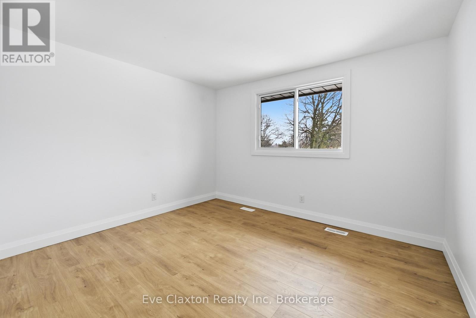 50 Sherwood Forest Trail, Welland, Ontario  L3C 5X6 - Photo 31 - X12807560