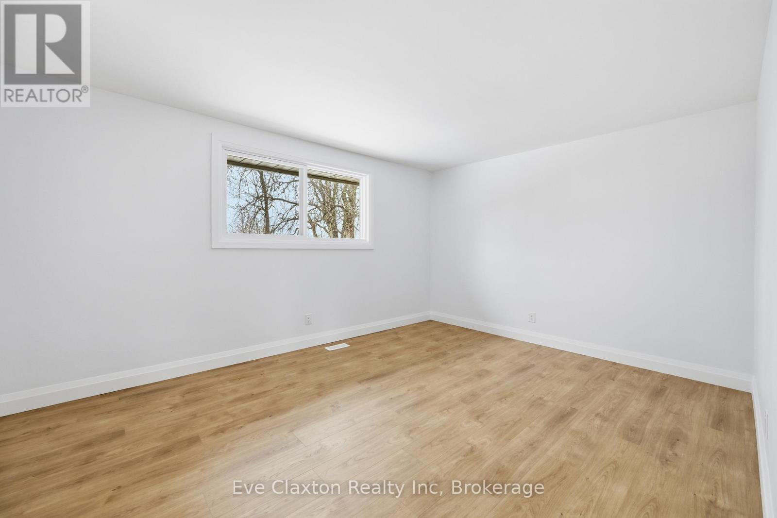 50 Sherwood Forest Trail, Welland, Ontario  L3C 5X6 - Photo 34 - X12807560