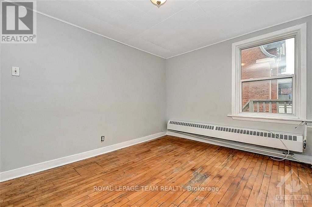 2 - 63 Sweetland Avenue, Ottawa, Ontario  K1N 7T7 - Photo 7 - X12830800