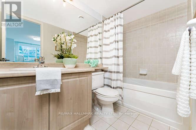 706 - 30 Grand Trunk Crescent, Toronto, Ontario M5J 3A4 - Photo 26 - C12830802