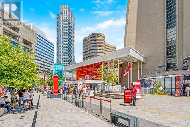 706 - 30 Grand Trunk Crescent, Toronto, Ontario M5J 3A4 - Photo 31 - C12830802