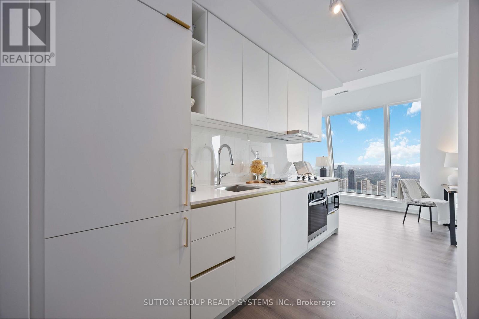 Lph05 - 8 Wellesley Street W, Toronto, Ontario  M4Y 0J5 - Photo 5 - C12830816