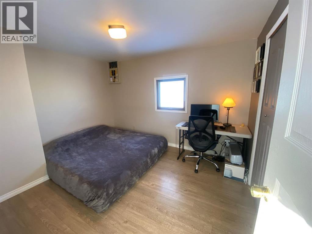 220 1 Avenue Se, Youngstown, Alberta  T0J 3P0 - Photo 16 - A2288617