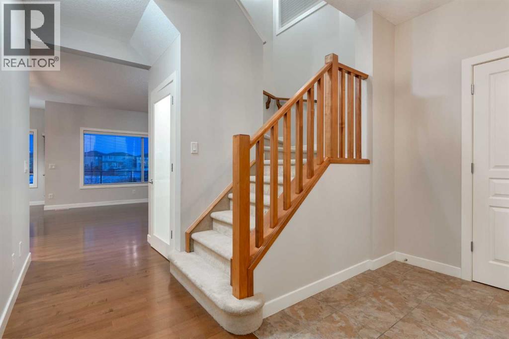 1760 Luxstone Drive Sw, Airdrie, Alberta  T4B 0H4 - Photo 3 - A2282058