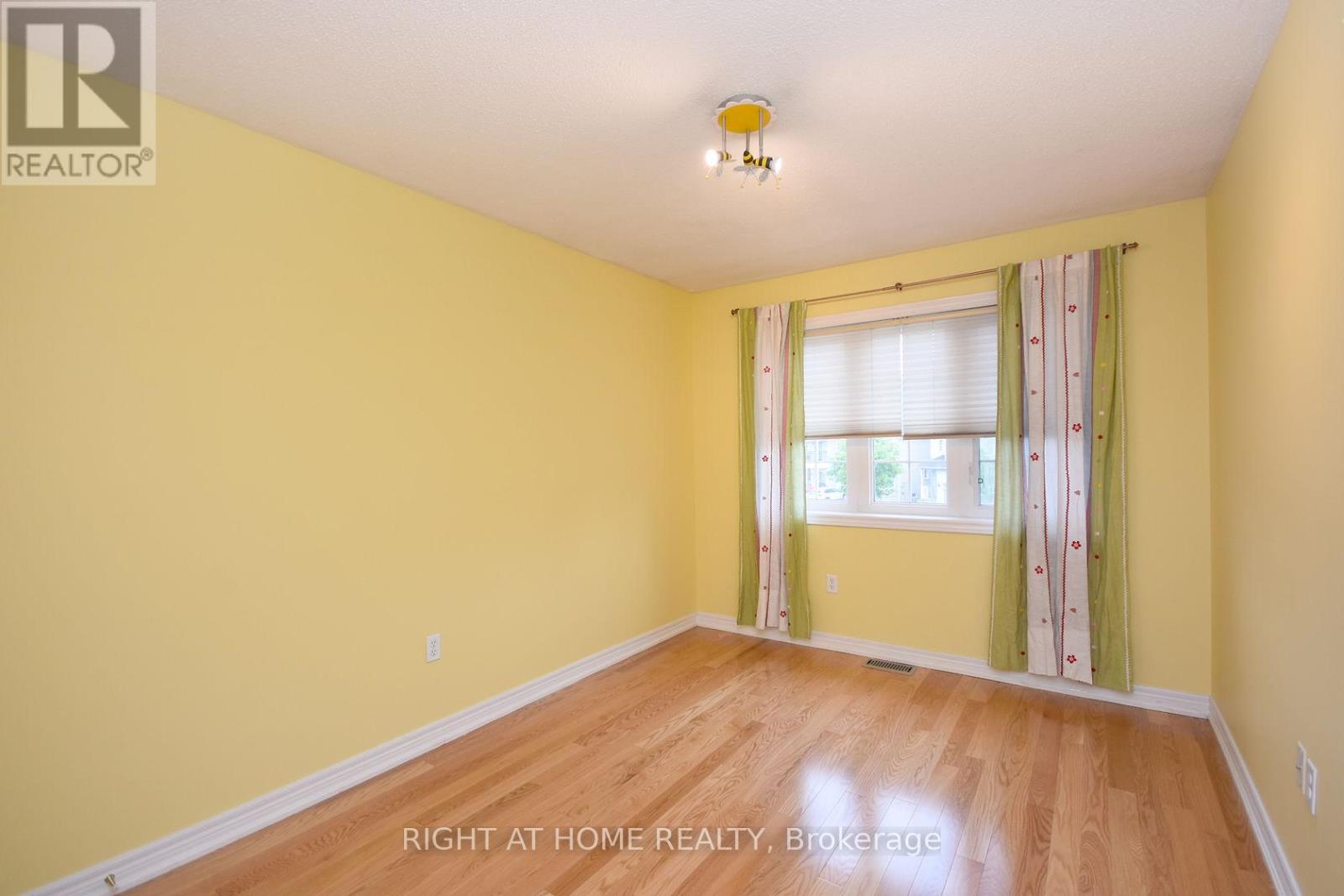 6612 Blackheath Ridge, Mississauga, Ontario  L5W 1Z7 - Photo 14 - W12830822