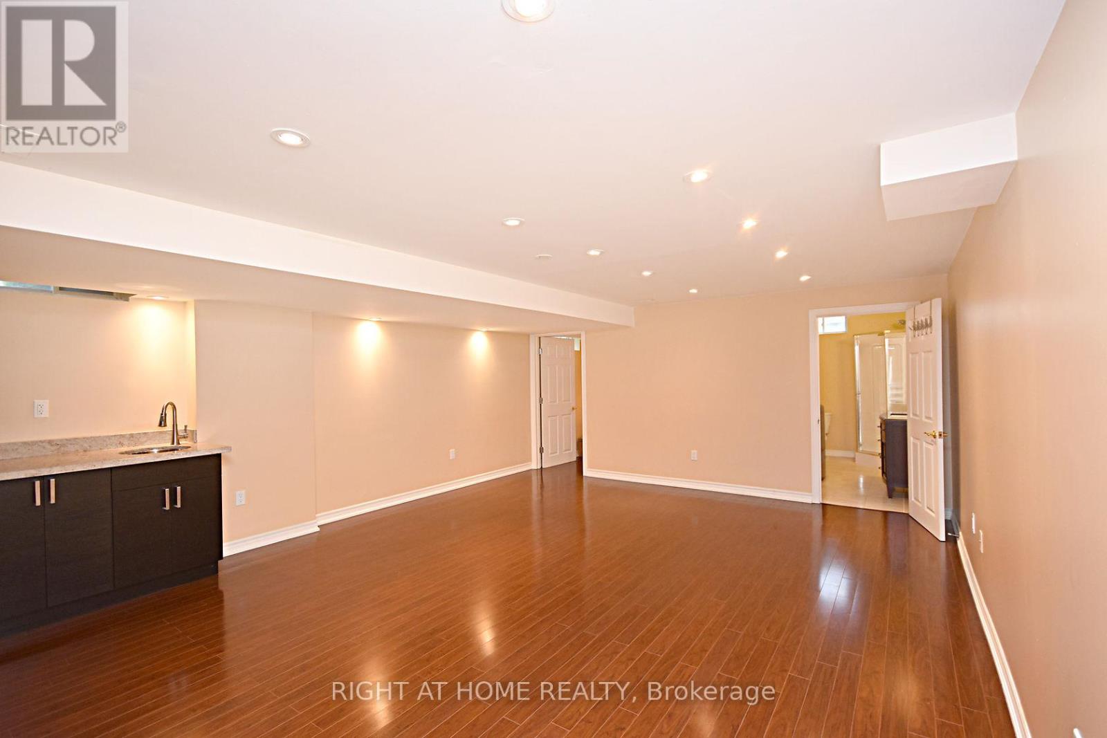 6612 Blackheath Ridge, Mississauga, Ontario  L5W 1Z7 - Photo 16 - W12830822