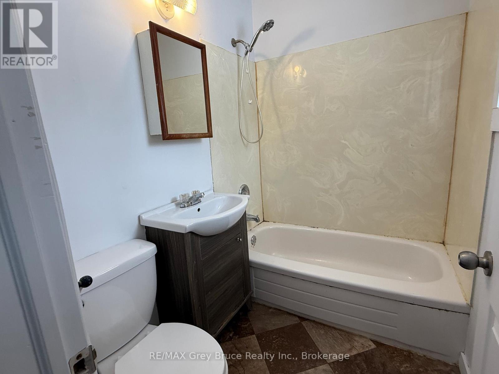 1308 7th A Avenue W, Owen Sound, Ontario N4K 5L9 - Photo 9 - X12830832