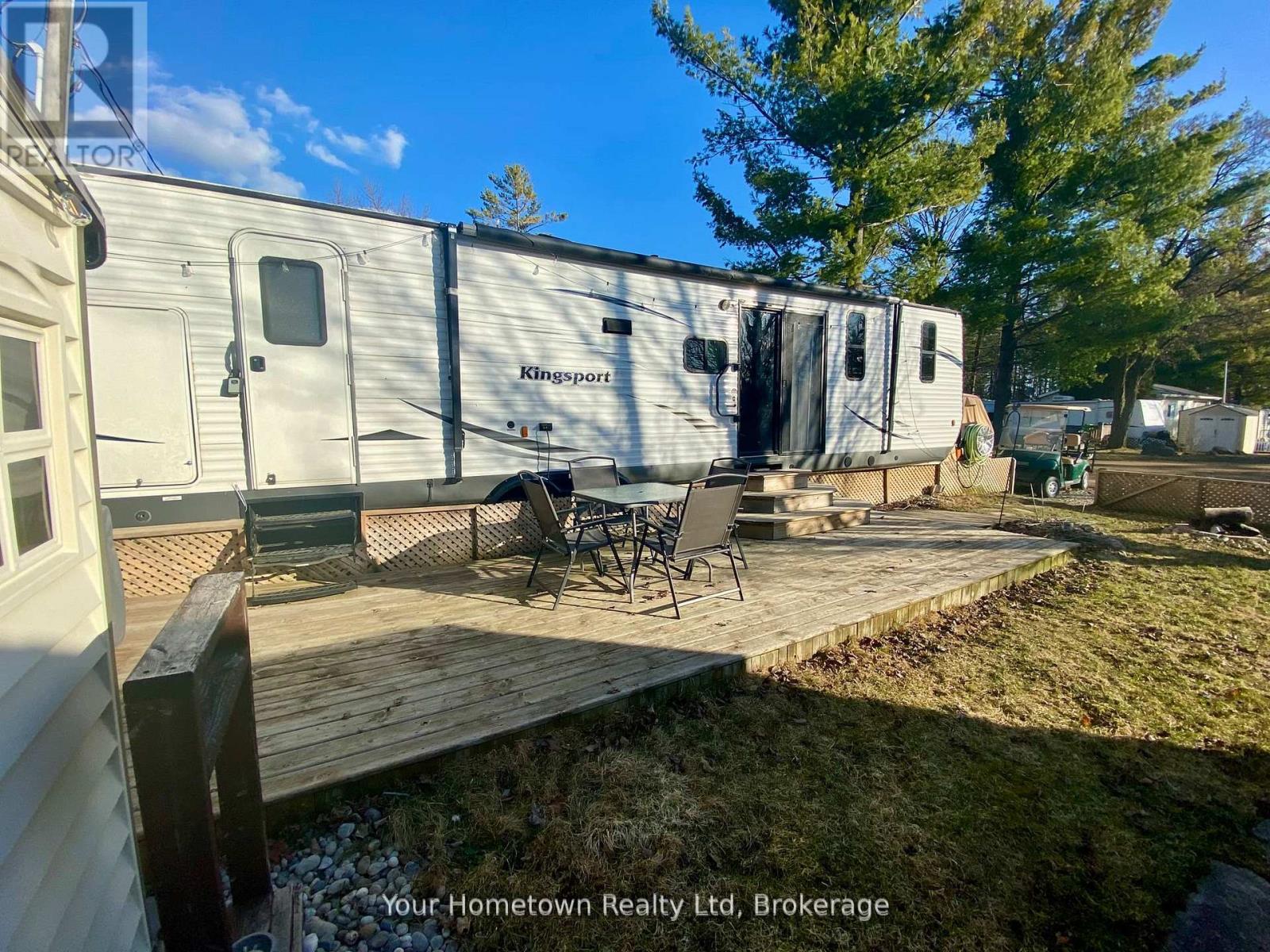 1647 Fir Place, Centre Wellington, Ontario  N1M 2W5 - Photo 8 - X12830896