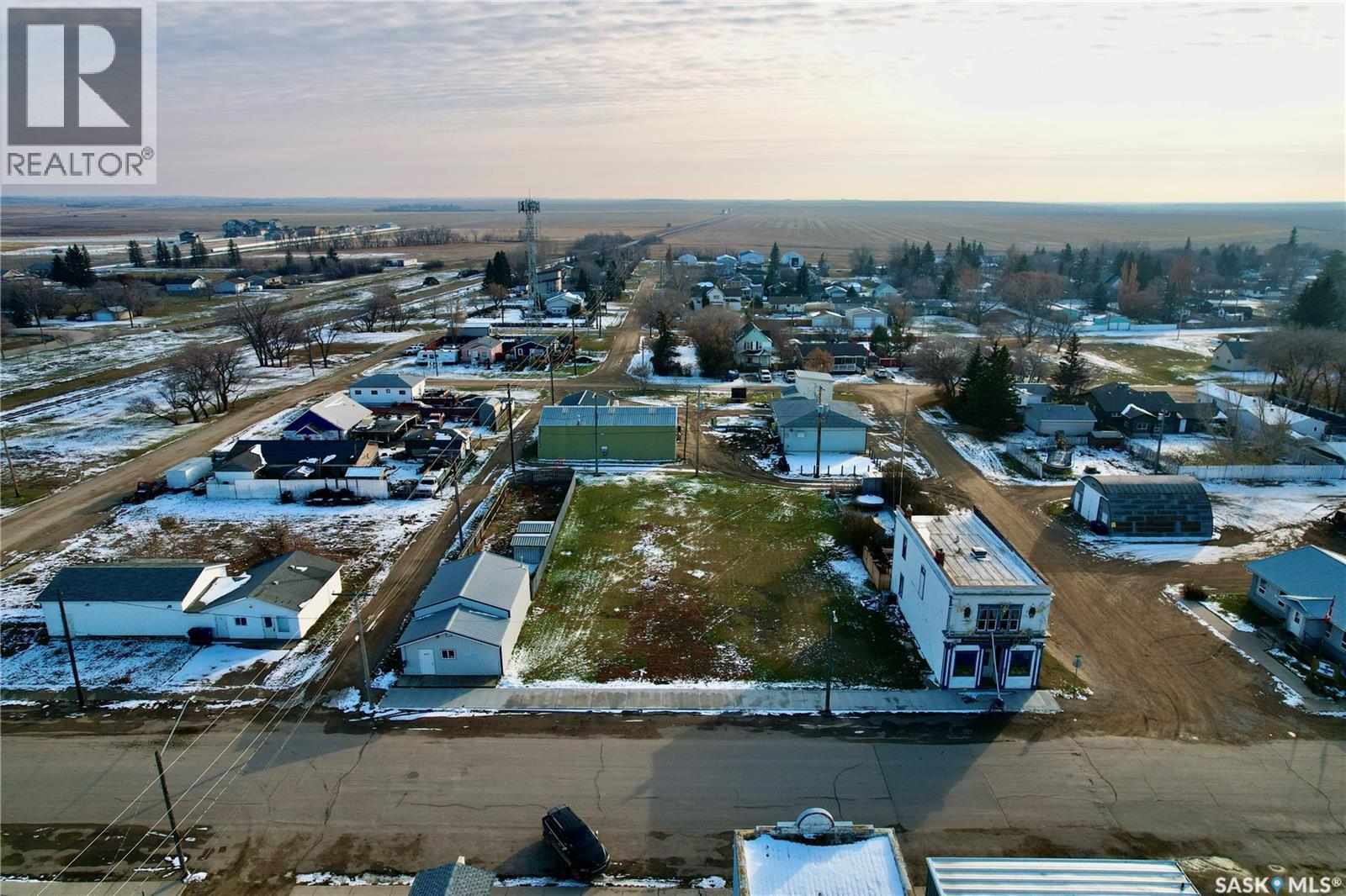 406 Second Street, Dundurn, Saskatchewan  S0K 1K0 - Photo 3 - SK028542