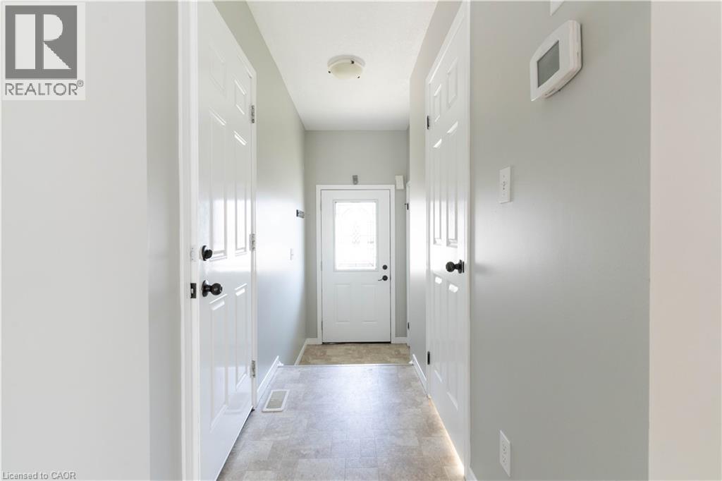 1319 Countrystone Drive, Kitchener, Ontario  N2N 3R9 - Photo 3 - 40805152