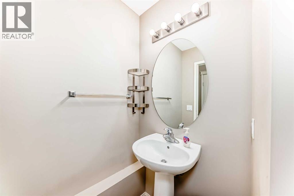 119 Evermeadow Avenue Sw, Calgary, Alberta  T2Y 5E5 - Photo 19 - A2288768