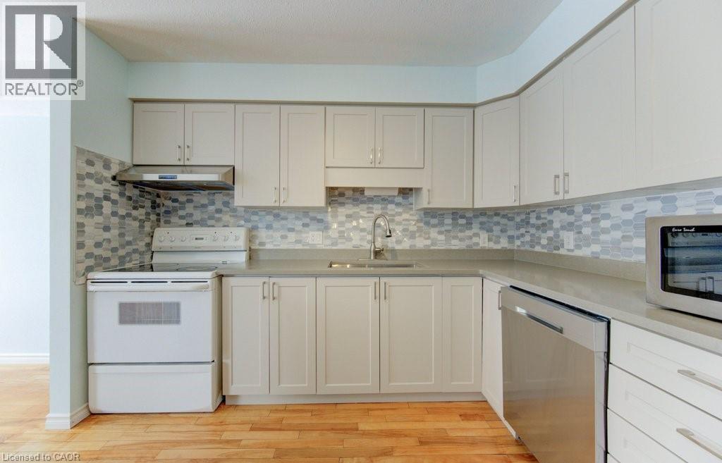 689 Star Flower Avenue Unit# A, Waterloo, Ontario  N2V 2L2 - Photo 13 - 40805788