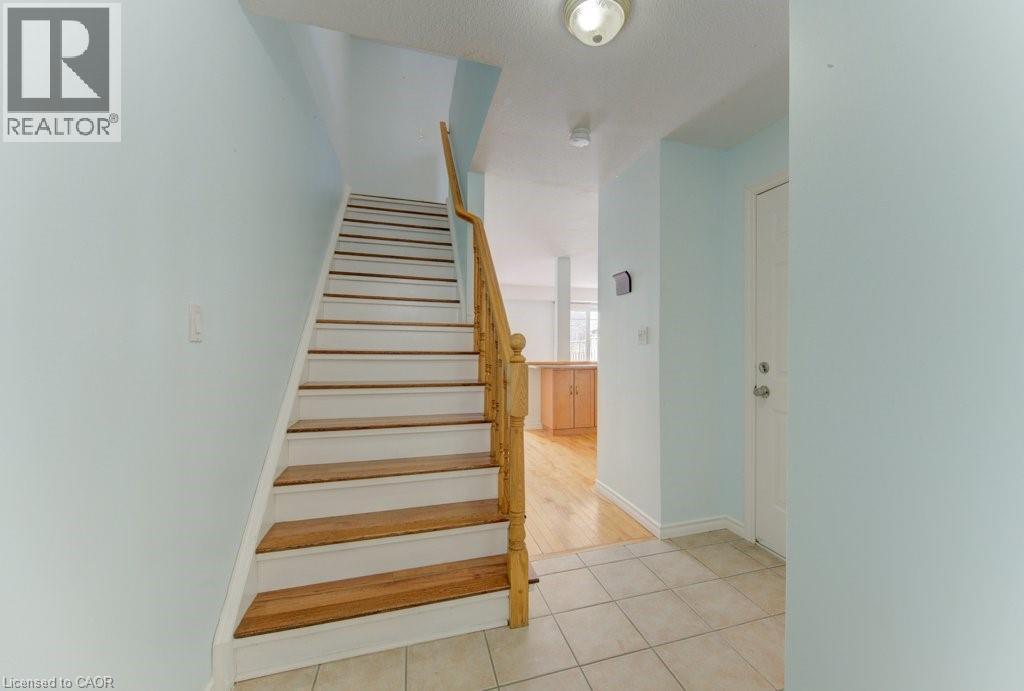 689 Star Flower Avenue Unit# A, Waterloo, Ontario  N2V 2L2 - Photo 8 - 40805788