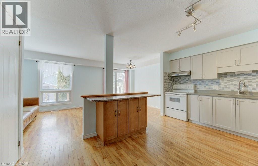 689 Star Flower Avenue Unit# A, Waterloo, Ontario  N2V 2L2 - Photo 9 - 40805788