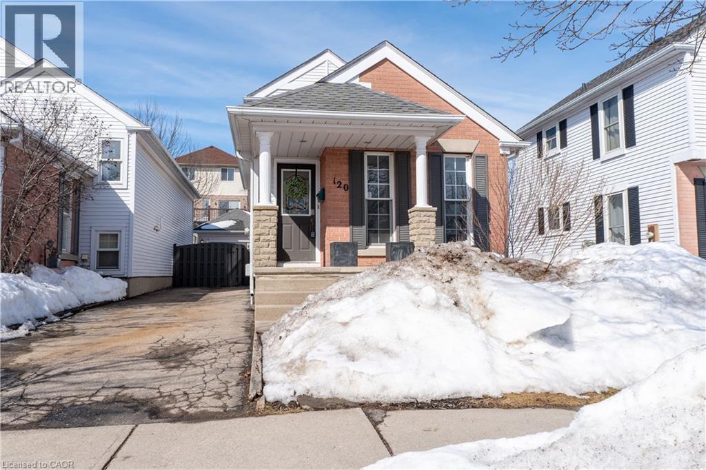 120 Wake Robin Drive, Kitchener, Ontario  N2E 3L5 - Photo 2 - 40806167