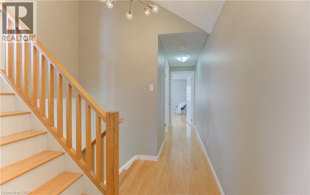 120 Wake Robin Drive, Kitchener, Ontario  N2E 3L5 - Photo 15 - 40806167