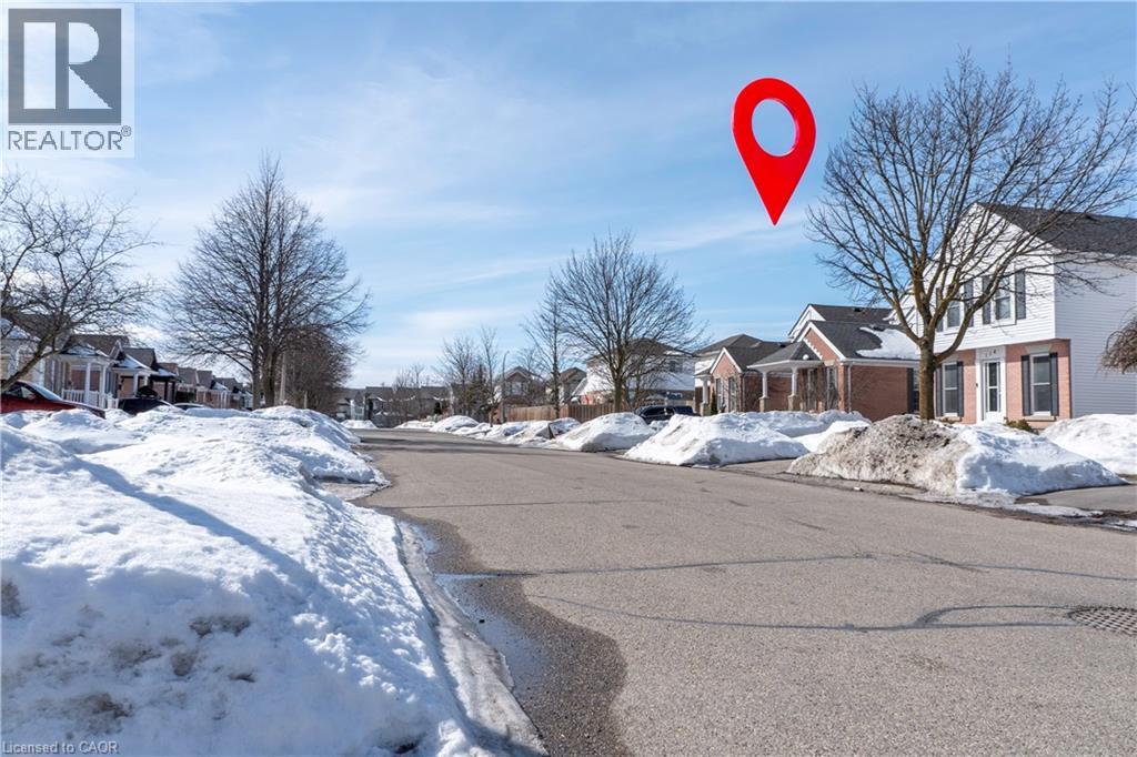 120 Wake Robin Drive, Kitchener, Ontario  N2E 3L5 - Photo 33 - 40806167