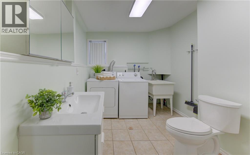 120 Wake Robin Drive, Kitchener, Ontario  N2E 3L5 - Photo 24 - 40806167