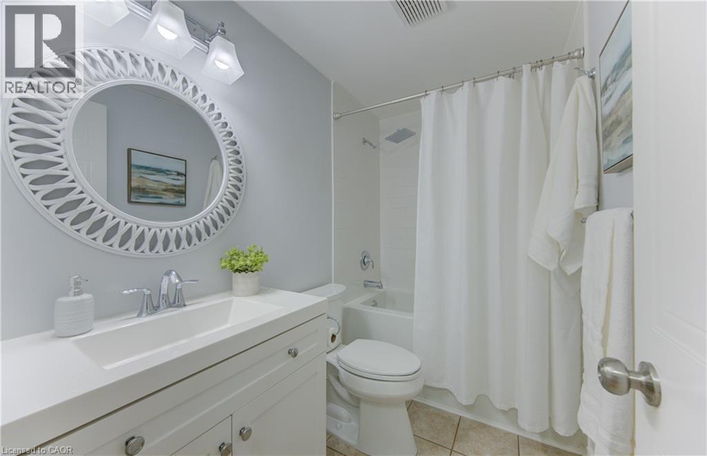 120 Wake Robin Drive, Kitchener, Ontario  N2E 3L5 - Photo 16 - 40806167