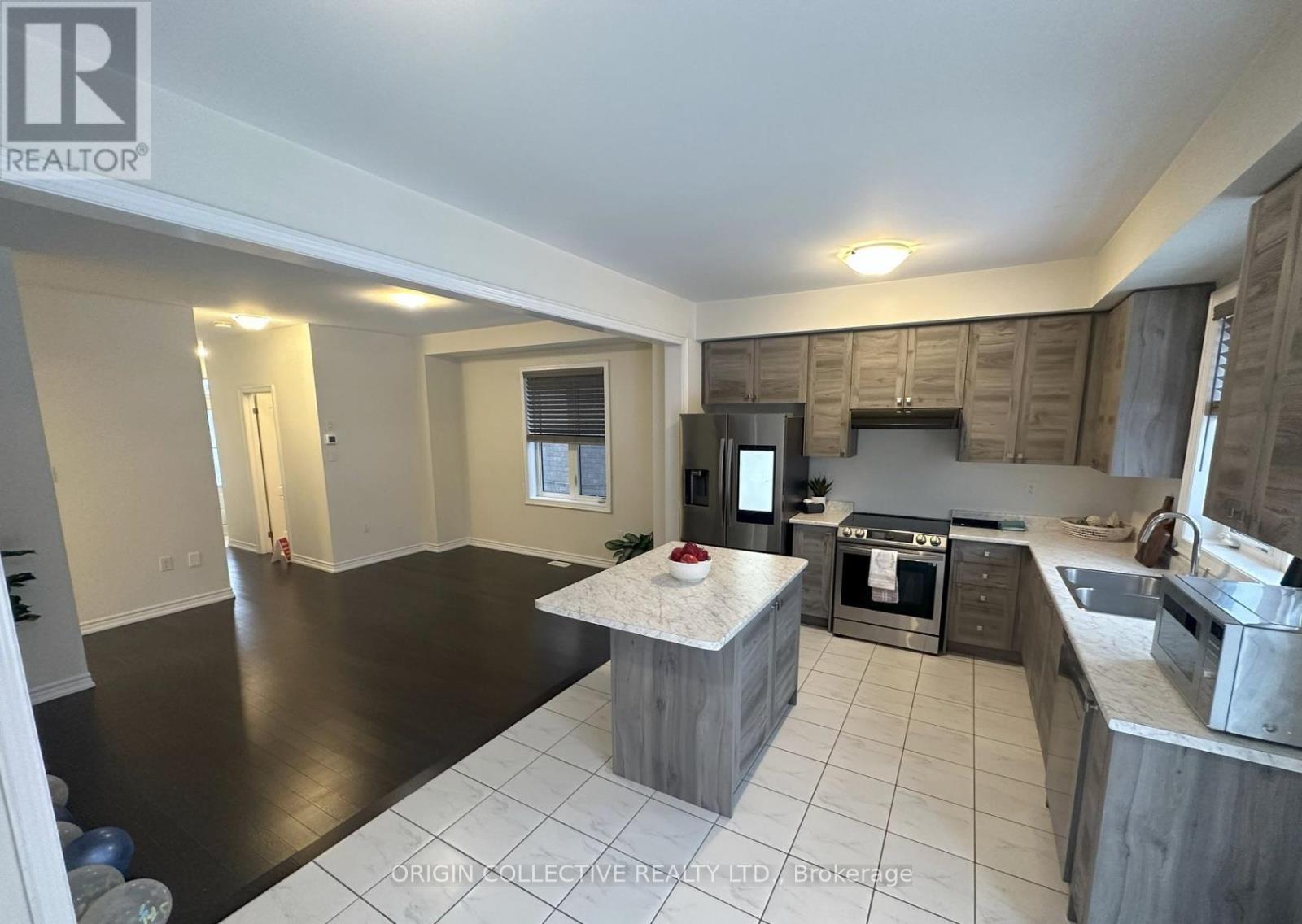 4 Amos Avenue, Brantford, Ontario  N3T 0V4 - Photo 11 - X12801660