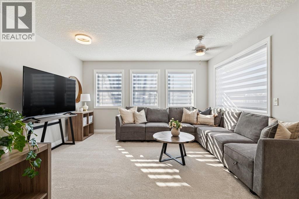 94 Discovery Ridge Way Sw, Calgary, Alberta  T3H 5G5 - Photo 19 - A2288888