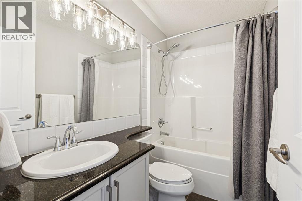 94 Discovery Ridge Way Sw, Calgary, Alberta  T3H 5G5 - Photo 29 - A2288888