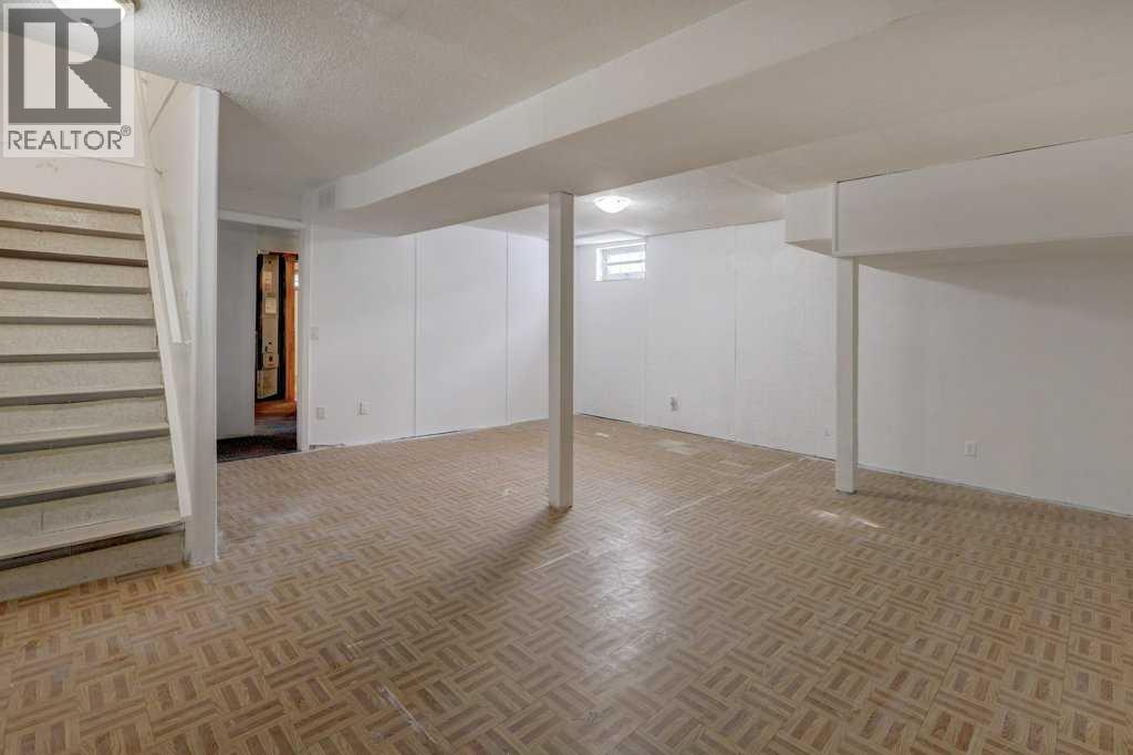 27 Castleglen Road Ne, Calgary, Alberta  T3J 1P2 - Photo 18 - A2289005