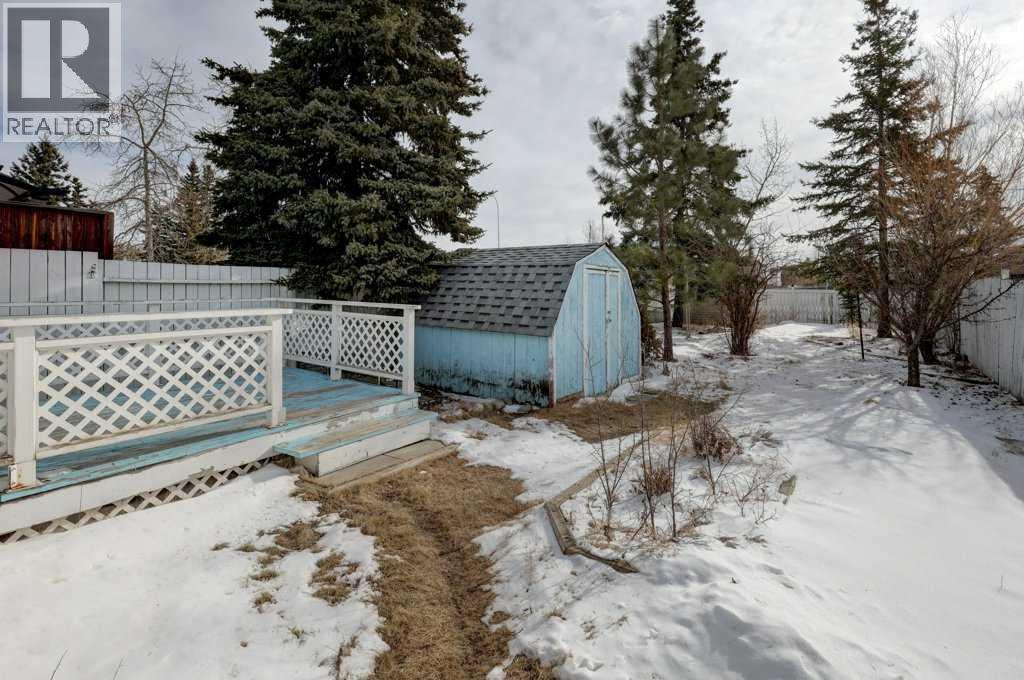 27 Castleglen Road Ne, Calgary, Alberta  T3J 1P2 - Photo 23 - A2289005