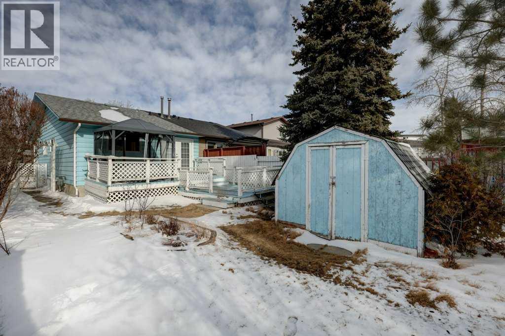 27 Castleglen Road Ne, Calgary, Alberta  T3J 1P2 - Photo 26 - A2289005