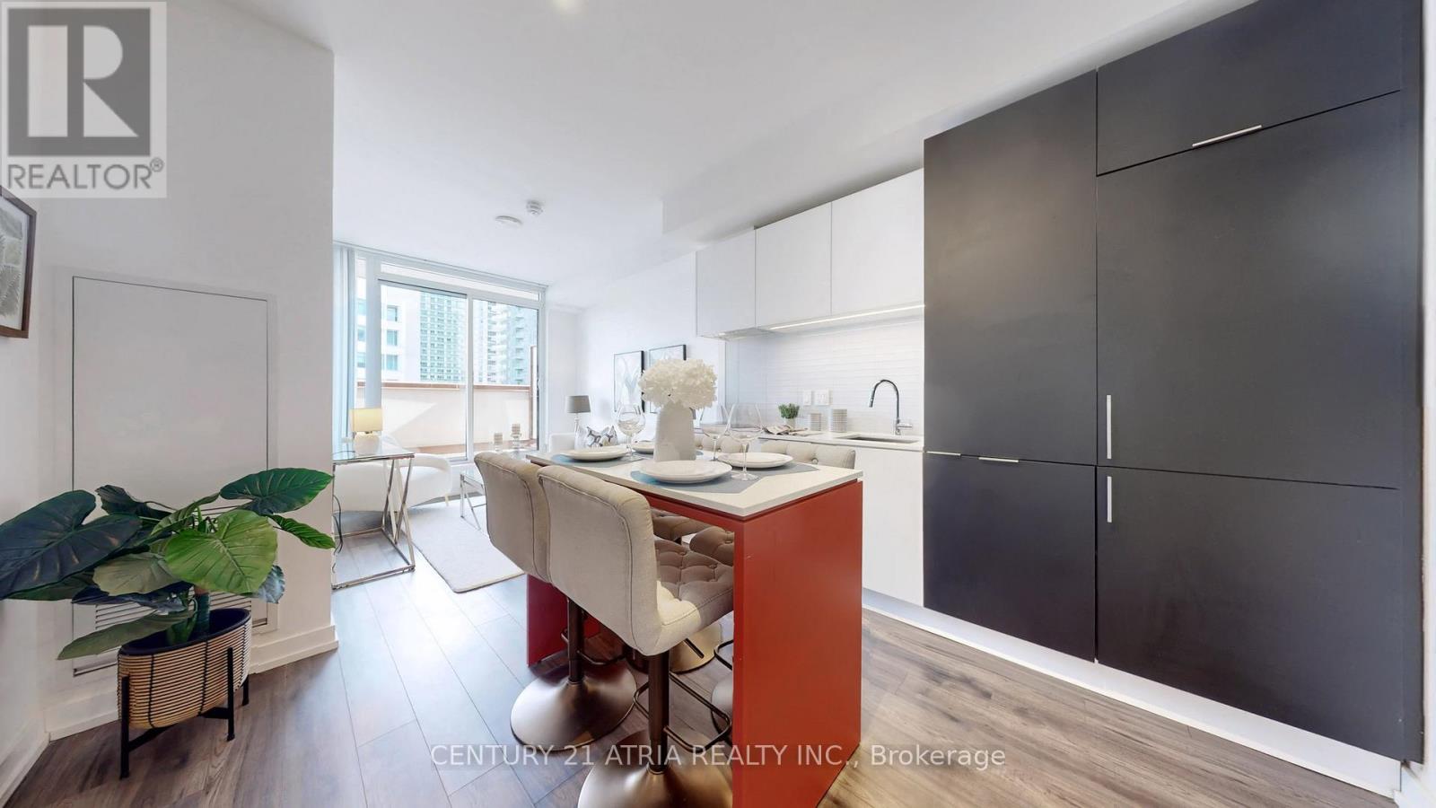 609 - 33 Helendale Avenue, Toronto, Ontario  M4R 0A4 - Photo 18 - C12830842