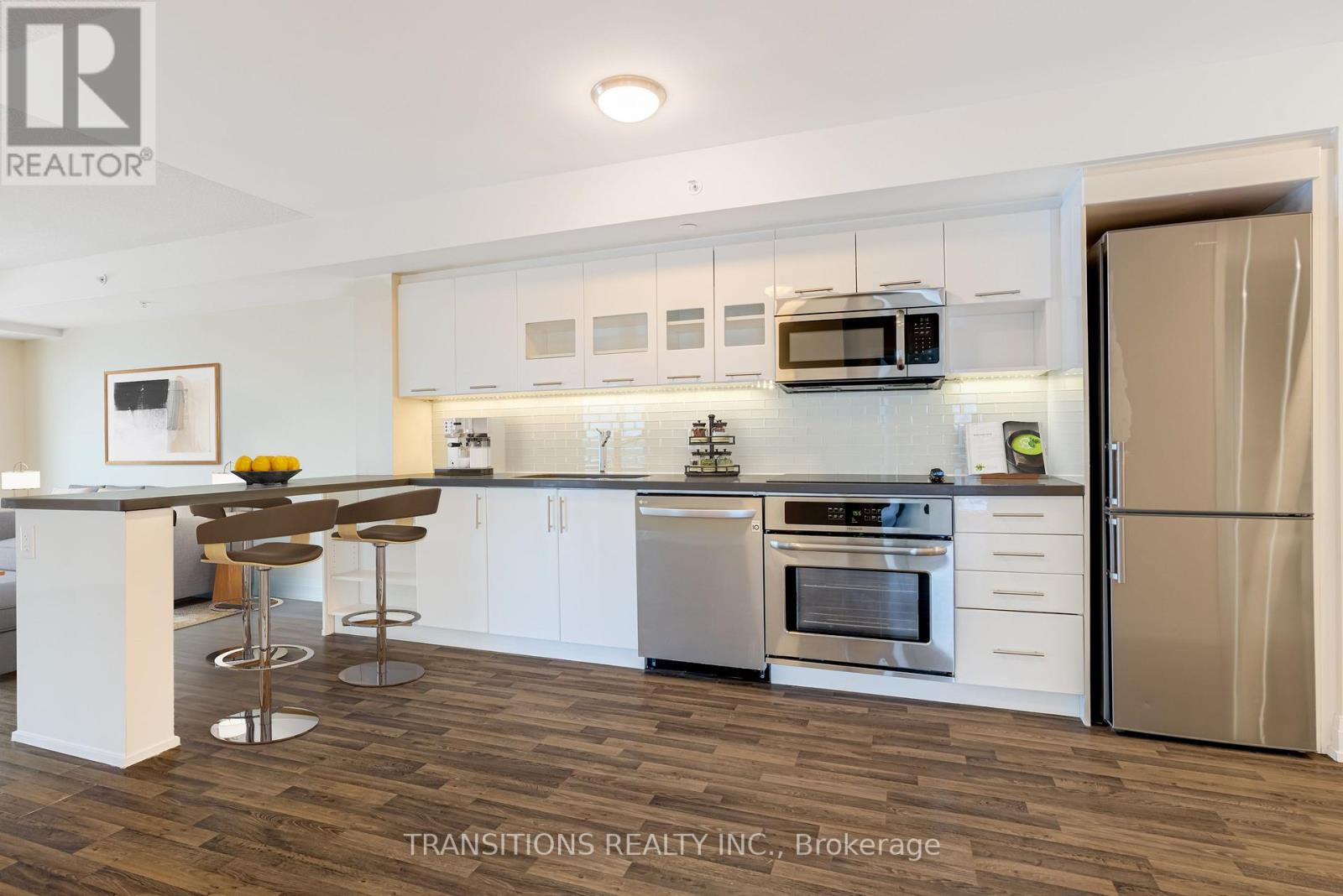 W909 - 565 Wilson Avenue, Toronto, Ontario  M3H 0C6 - Photo 2 - C12830890