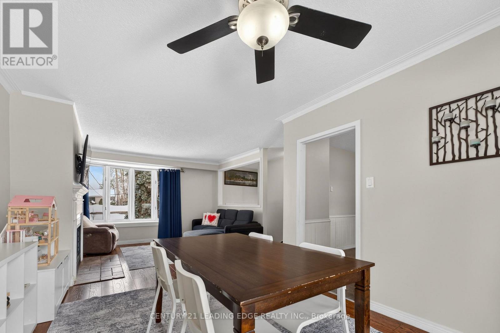 8 Doner Street, New Tecumseth, Ontario  L9R 1M5 - Photo 9 - N12830856