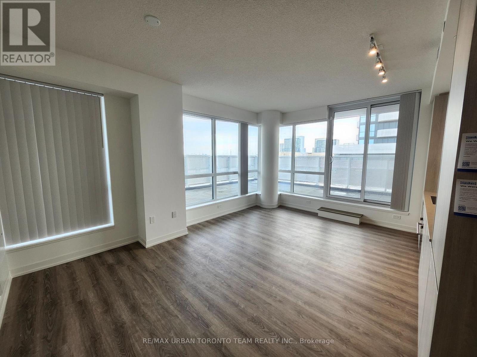 510 - 8 INTERCHANGE WAY, vaughan (vaughan corporate centre), Ontario