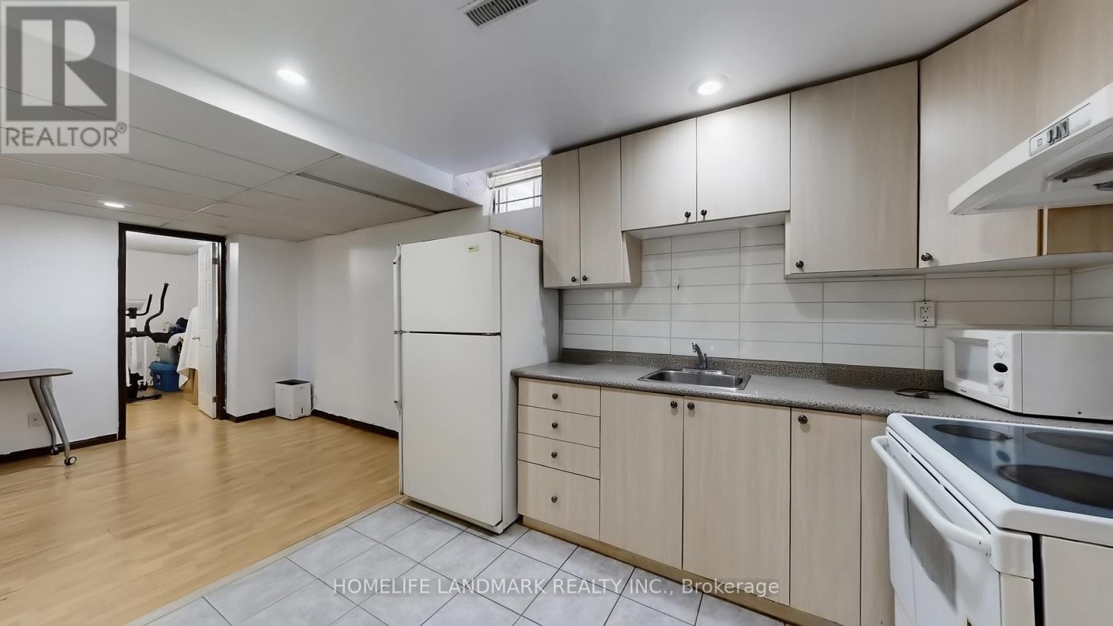 81 Stirling Crescent, Markham, Ontario  L3R 7J8 - Photo 40 - N12830866