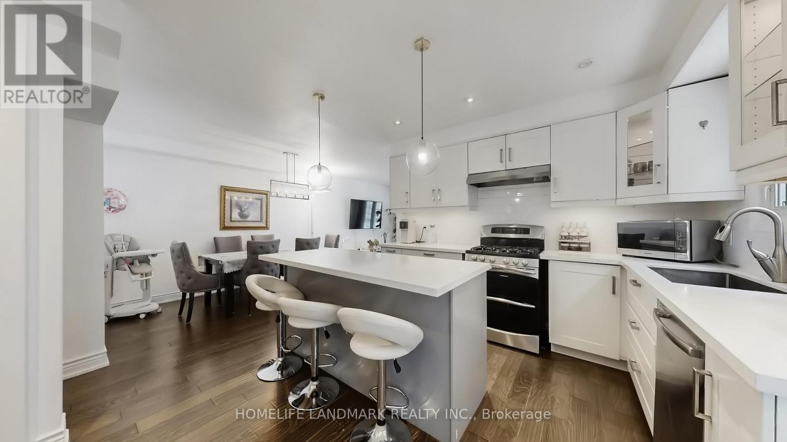 81 Stirling Crescent, Markham, Ontario  L3R 7J8 - Photo 6 - N12830866