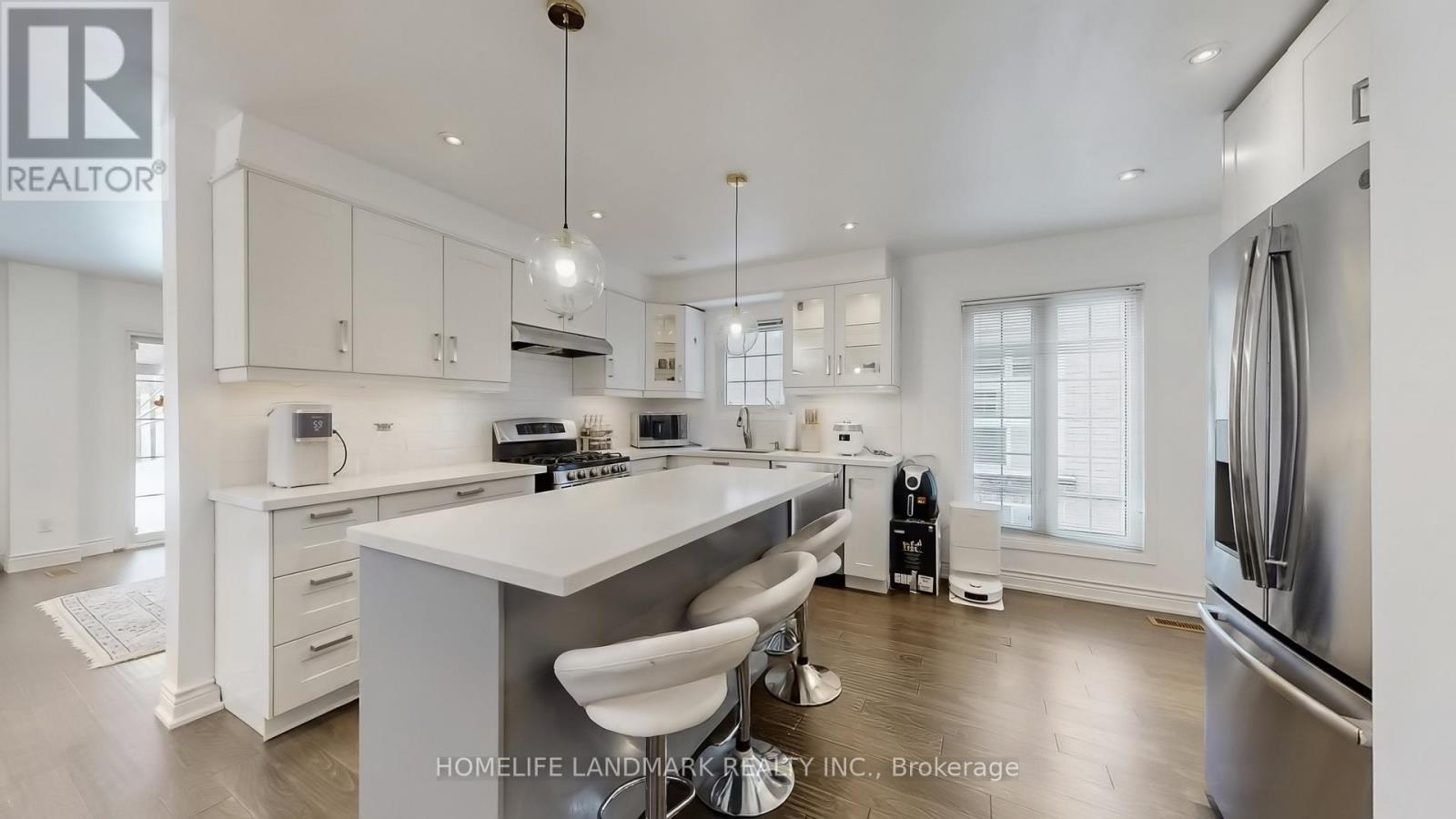 81 Stirling Crescent, Markham, Ontario  L3R 7J8 - Photo 8 - N12830866