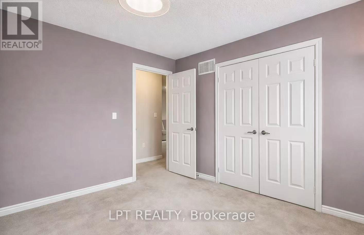 84 Lewis Honey Drive, Aurora, Ontario  L4G 0J3 - Photo 5 - N12830870