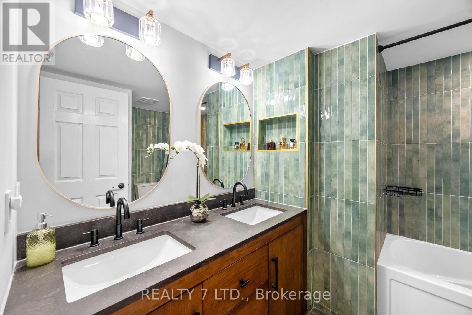 303 - 175 Cedar Avenue, Richmond Hill, Ontario  L4C 9V3 - Photo 25 - N12830902