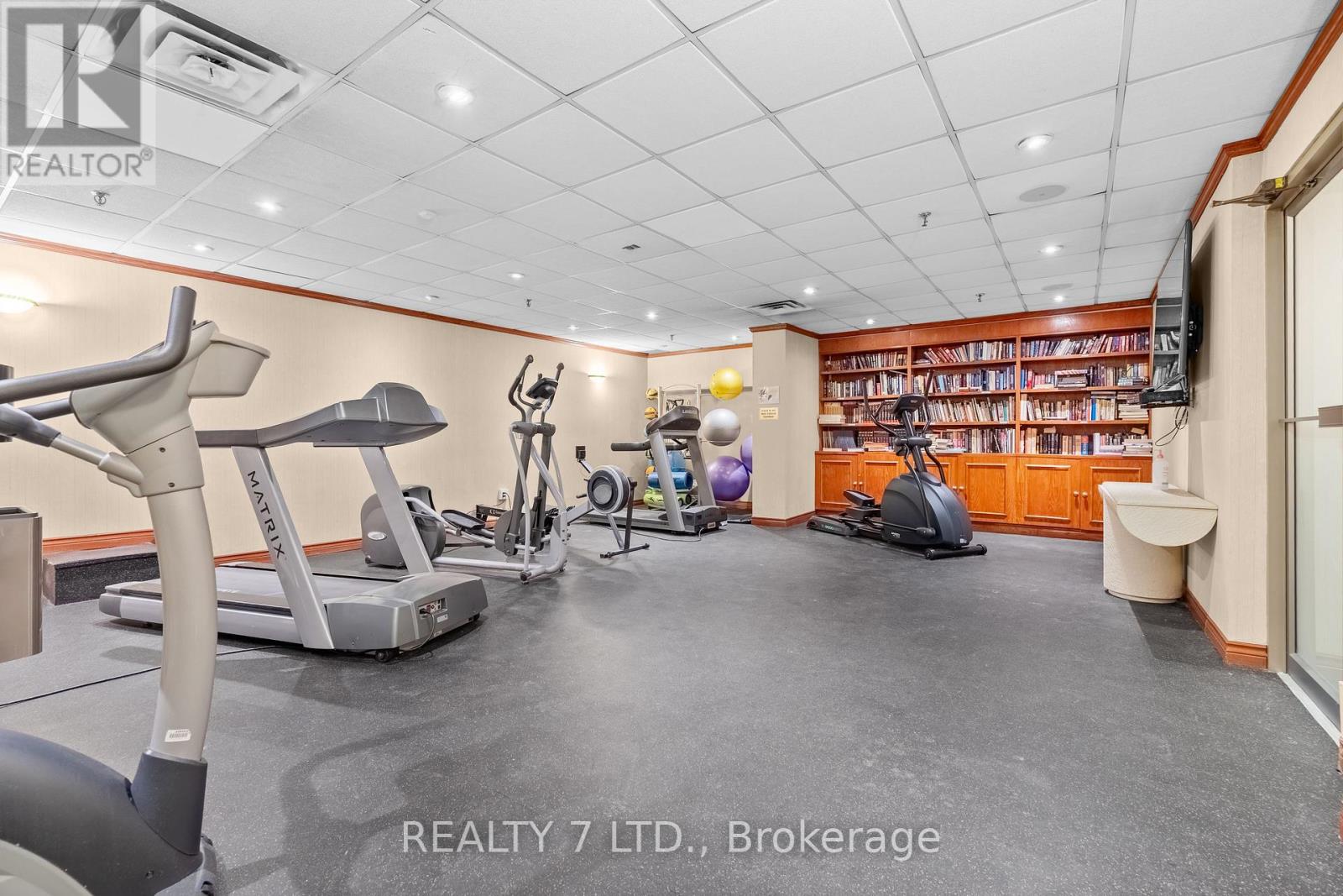 303 - 175 Cedar Avenue, Richmond Hill, Ontario  L4C 9V3 - Photo 32 - N12830902