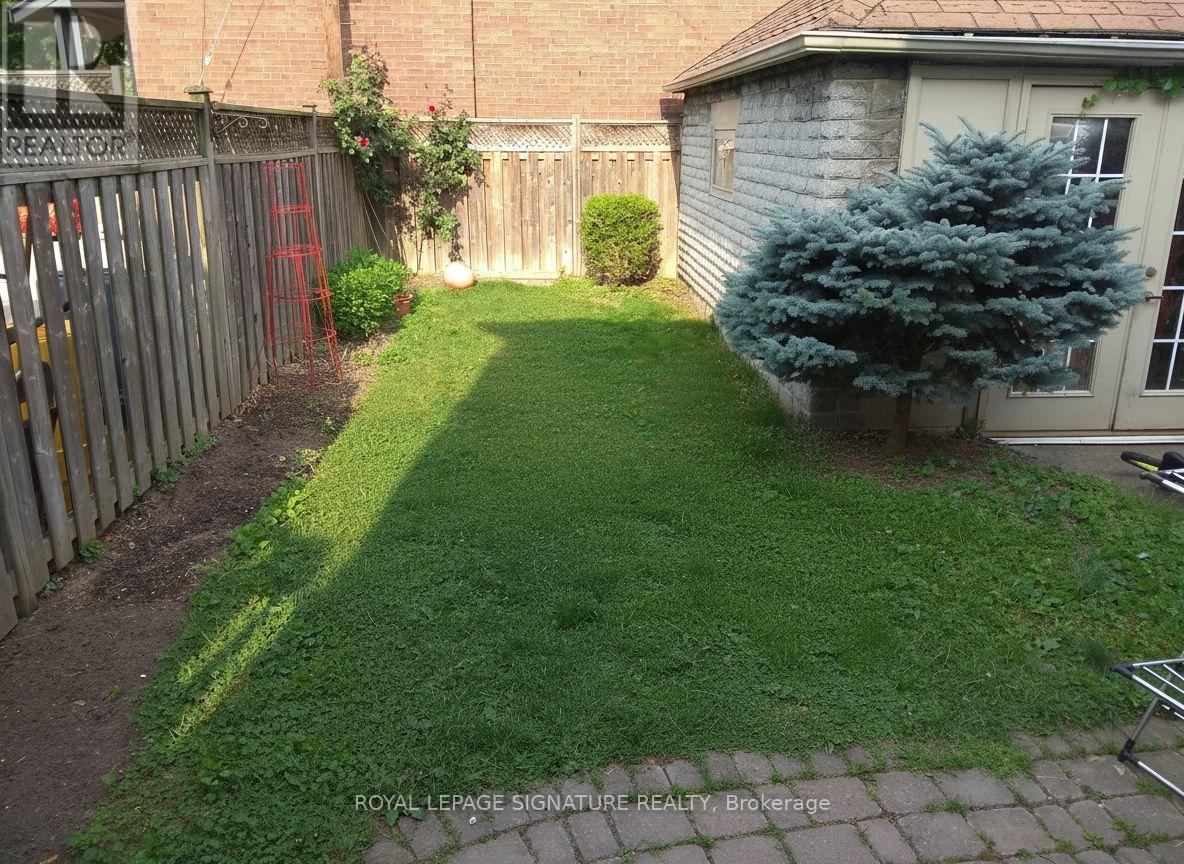 55 Atlas Avenue, Toronto, Ontario  M6C 3P1 - Photo 42 - C12818680