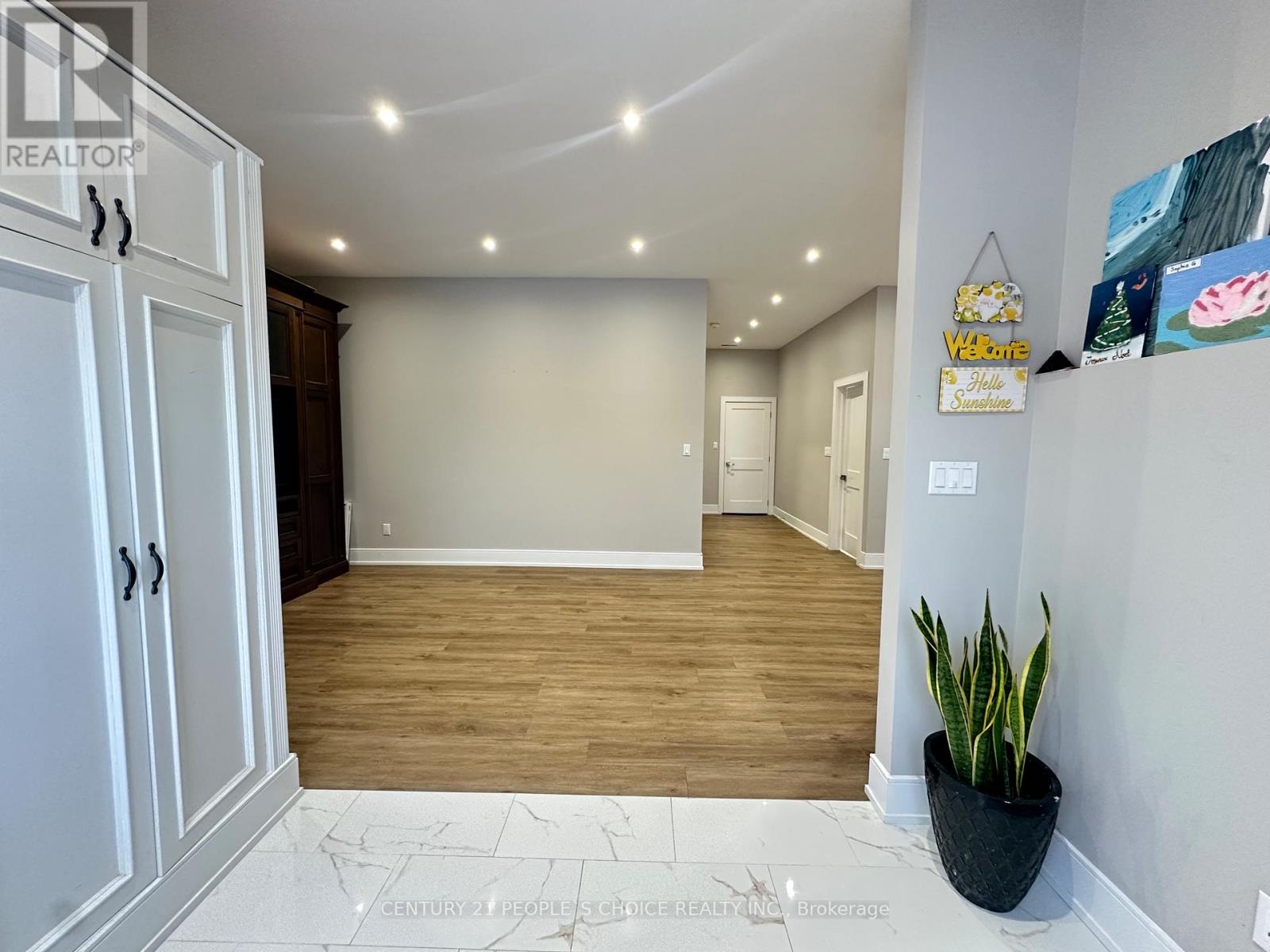 Basement - 171 Cornelius Parkway, Toronto, Ontario  M6L 2K8 - Photo 12 - W12651768