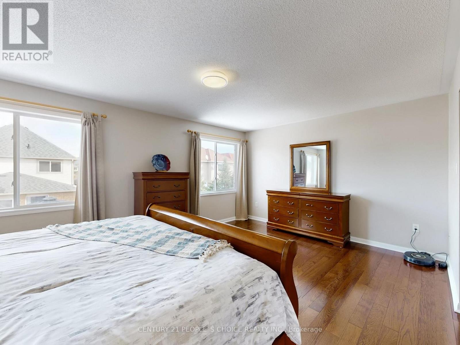 5875 O'meara Street, Mississauga, Ontario  L5V 2X2 - Photo 25 - W12829398