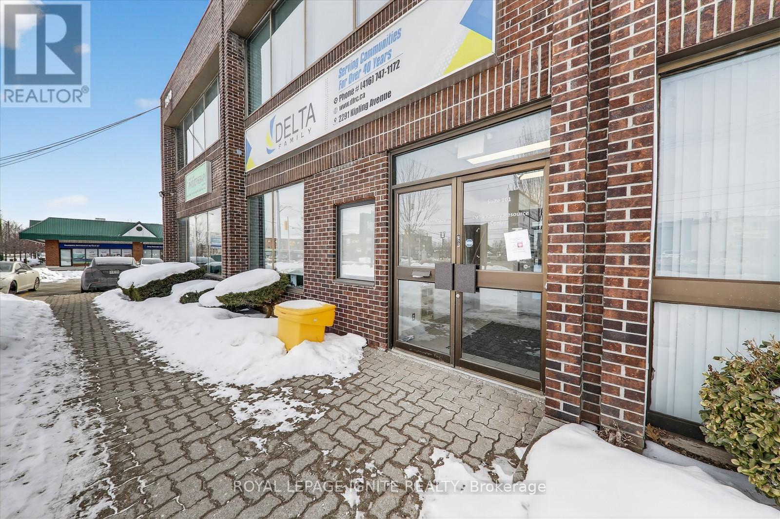 101 - 2978 Islington Avenue, Toronto, Ontario  M9L 2K6 - Photo 4 - W12830834